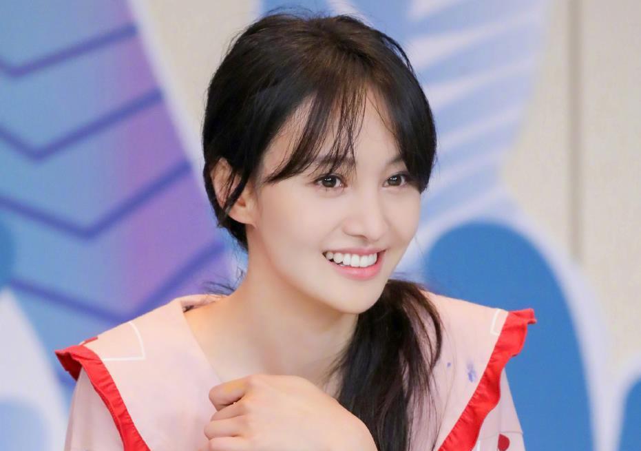 郑爽|直播翻车，情绪崩溃，29岁的郑爽到底被谁惯坏了？