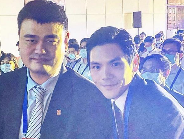 郭碧婷|有空去开会，没空陪郭碧婷待产！向佐真不是个好老公