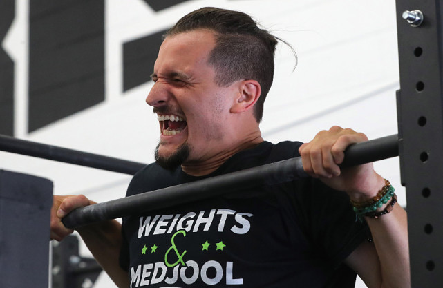 我建议每一位男士都练腿腿部肌肉的重要性练了你就知道