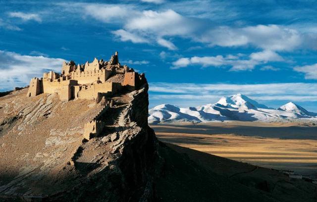 夜明珠|陕西商人发现6吨重夜明珠，估价26亿卖不出去，最后如何处理的？