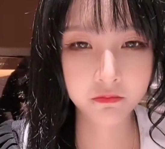 子劲|被郑爽赶走的男主播，本是知名主持人，被赶走后还要装作不介意