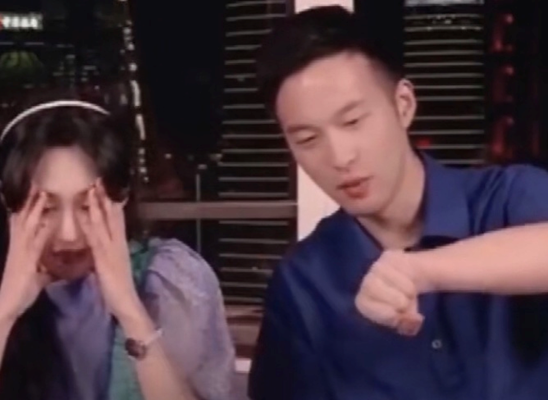 子劲|被郑爽赶走的男主播，本是知名主持人，被赶走后还要装作不介意