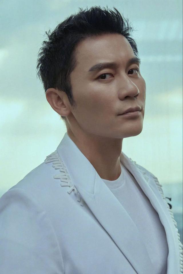 李晨|李晨妈妈：将叛逆儿子培养成大明星，范冰冰没福气错过一个好婆婆