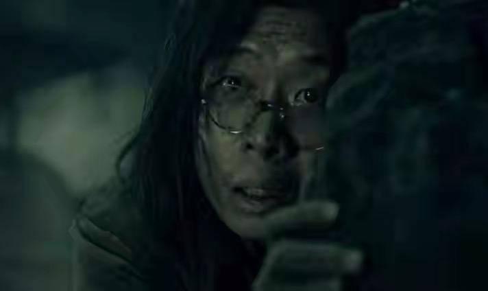 张译|《八佰》口碑炸裂，导演管虎却被张译弄哭了