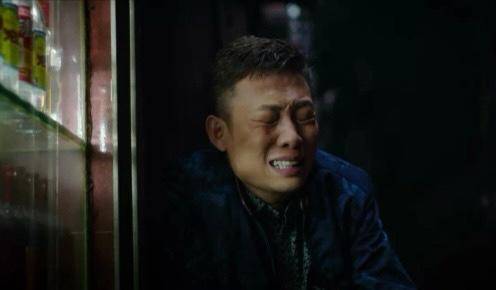 张译|《八佰》口碑炸裂，导演管虎却被张译弄哭了