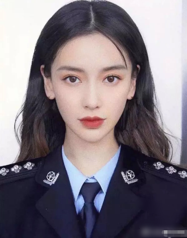 女明星韩国证件照杨幂飒爽baby温柔却被赵丽颖一眼沦陷