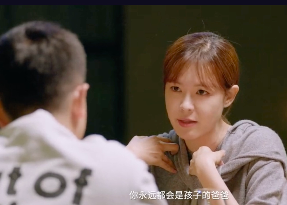 李艾|李艾不是没心没肺，她只是活得明白