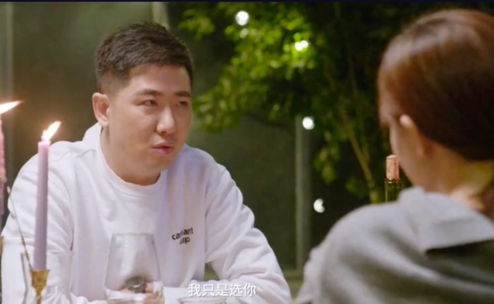 李艾|李艾不是没心没肺，她只是活得明白