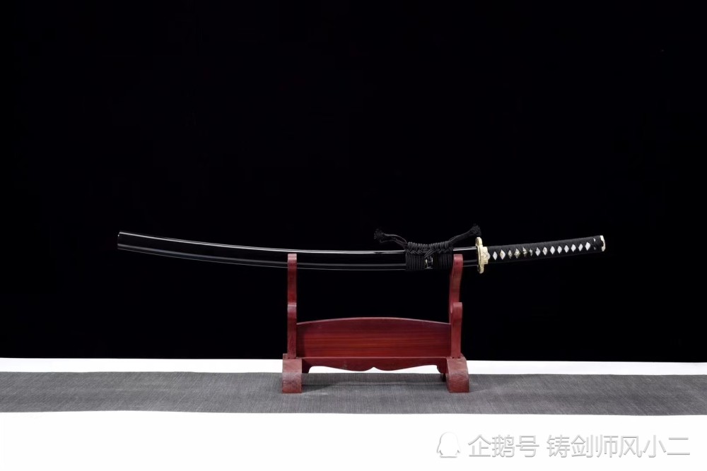 名刀秋水自带霸气