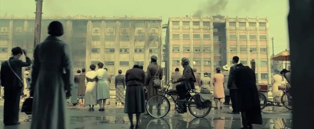 华谊兄弟|备受争议的《八佰》，华谊兄弟的背水一战