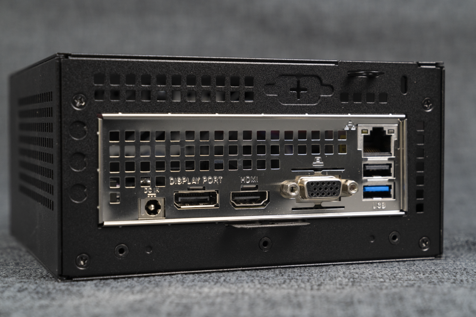 小主机有大用处华擎deskminia300装机评测