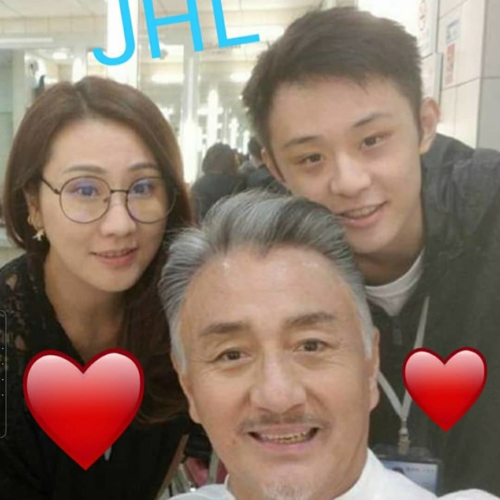 吴岱融|物业全写老婆名下！“花无缺”吴岱融和妻儿开心庆祝61岁生日