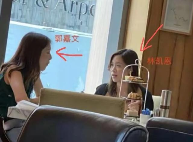 郭嘉文|郭嘉文放弃港姐光环坠入爱河，成为李泽楷心中的爱人，祝福你们