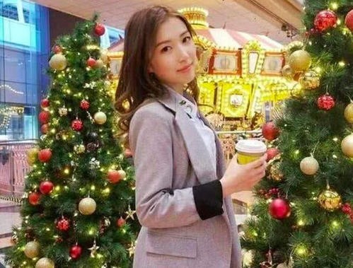 郭嘉文|郭嘉文放弃港姐光环坠入爱河，成为李泽楷心中的爱人，祝福你们