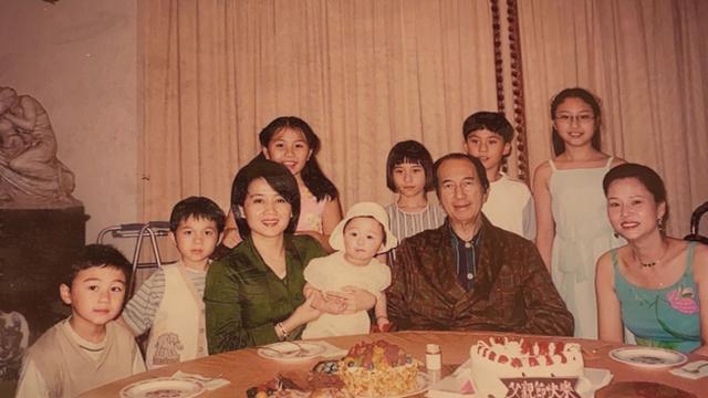 何超莲|何超莲谈家族内斗实情，家人们偶尔会有不愉快，自己从没想过当接班人