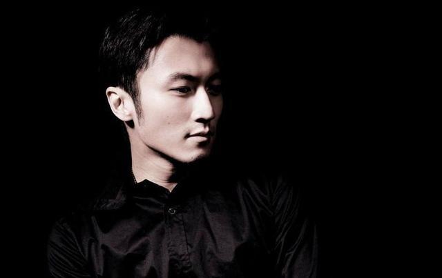 中国好声音|《好声音》骨灰级节目又开播，李宇春人设不改，谢霆锋性情大变