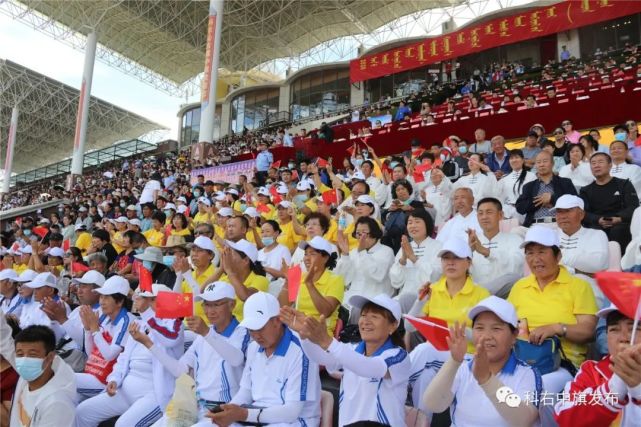 歌舞《图什业图之赞》豪图演唱《英雄上马的地方》都仁扎那 呼麦