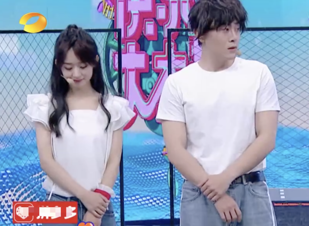 赵丽颖|下期《快乐大本营》有赵丽颖，造型甜美似少女，表演内容是亮点