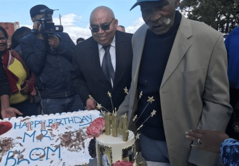 弗雷迪·布洛姆|南非最长寿116岁老人自然去世，疫情期间还抱怨没地方买烟