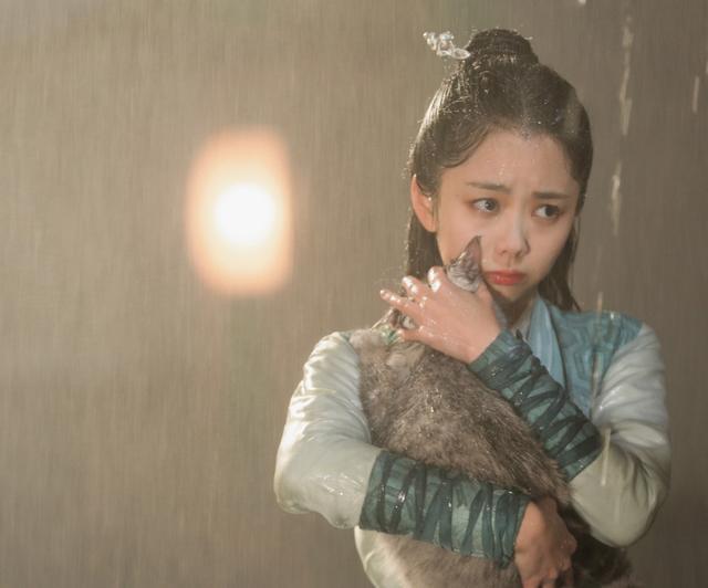 谭松韵|谭松韵成90花遗珠，差一部爆剧就能赶超杨紫，曾错过《知否》？