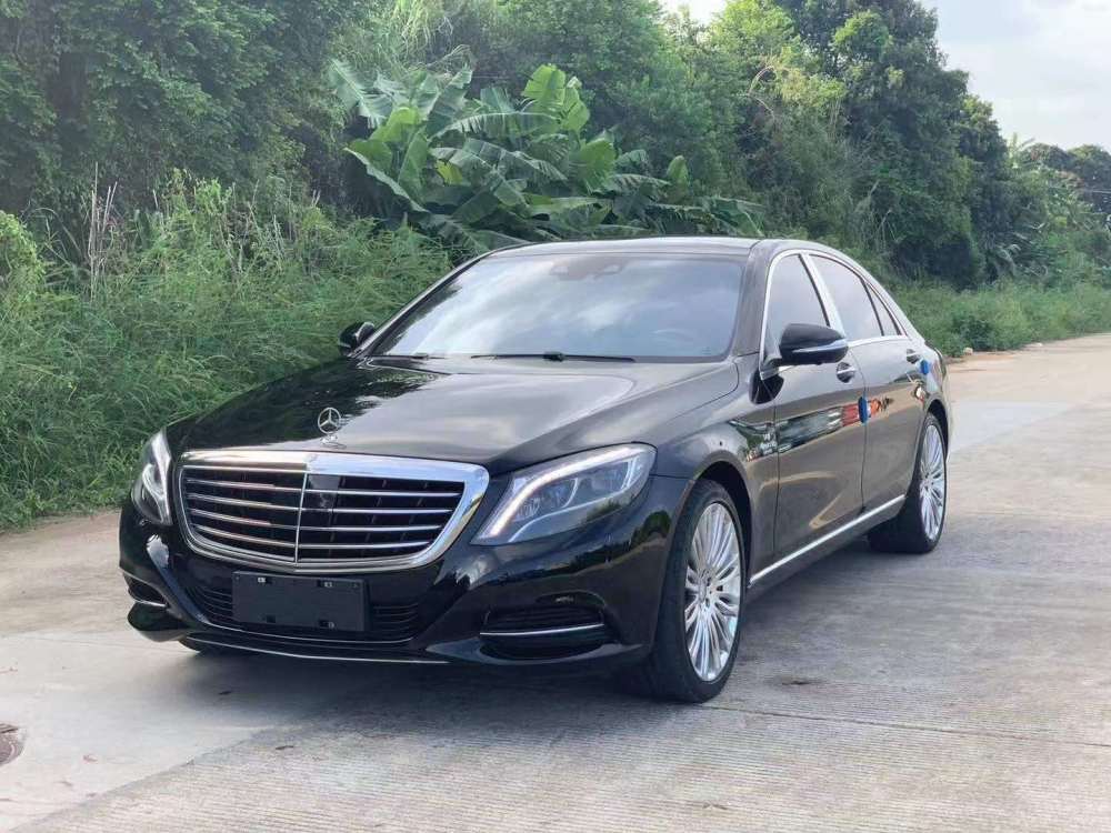 15年出厂的奔驰s500,内装奢华,动力表现力强,二手45万