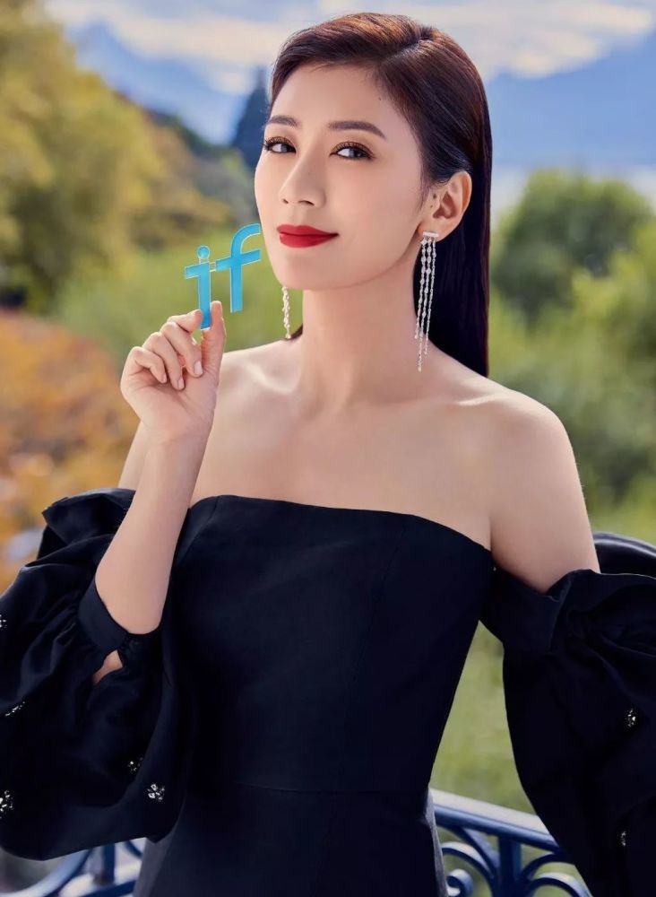 唐嫣|闺话丨嫁给罗晋后，唐嫣愈发貌美：女人过得好不好，看脸就知道