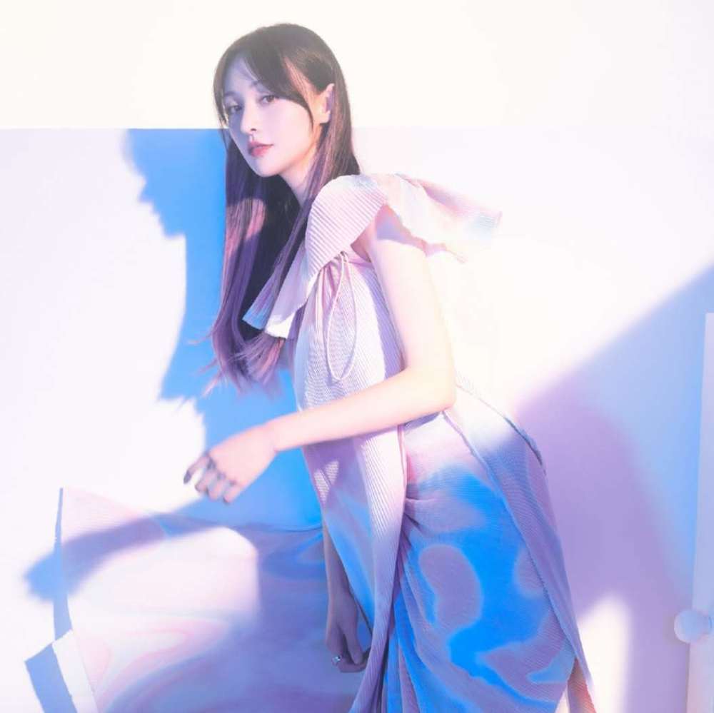 郑爽|郑爽回应直播争议后又删博，这是什么操作？