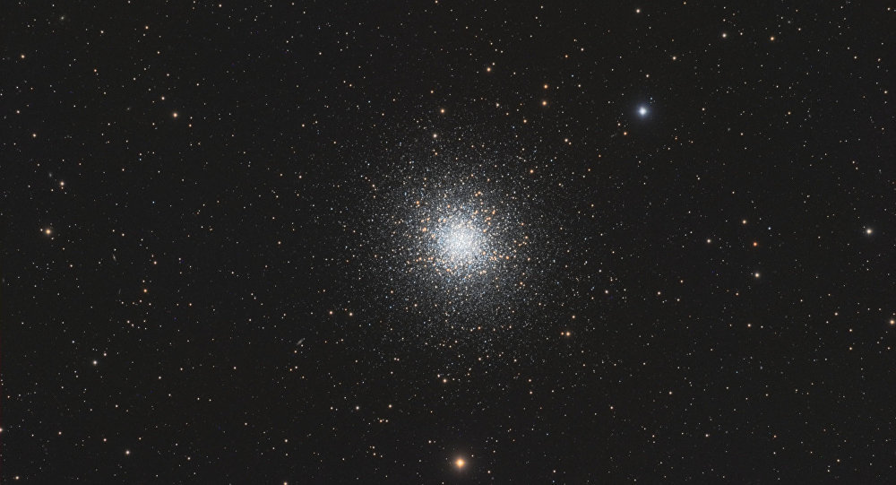 天体|日本上空有不明天体坠落