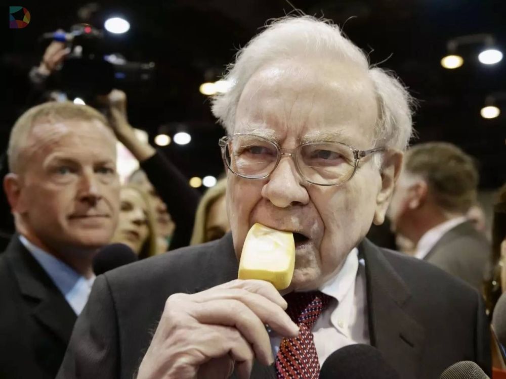 巴菲特|“股神”巴菲特靠苹果狂赚400亿美元 相当于一个百度