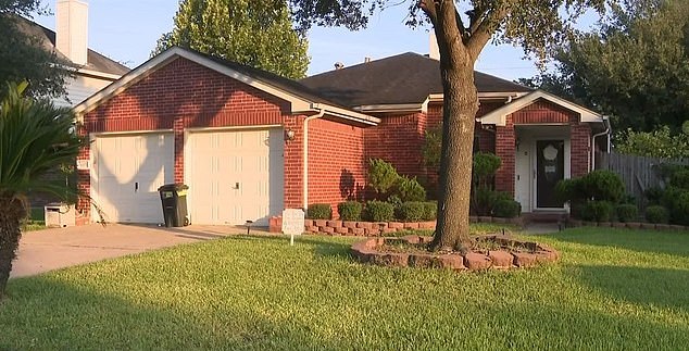 新郎|美国新郎竟遭宾客开枪击中，新娘还拒绝查案，网友：前男友干的？