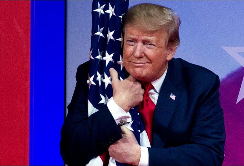 乔·拜登|美联社：拜登用24分钟华丽演说消除特朗普“瞌睡乔”不良影响