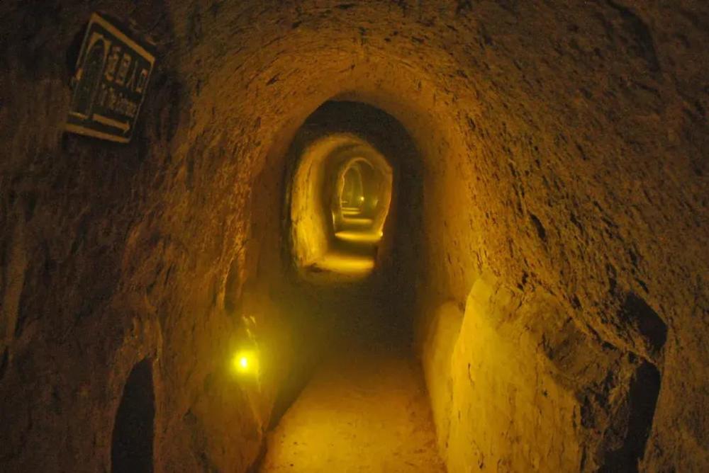 五千年历史看山西一座被遗忘的古村地下发现万米神秘地道