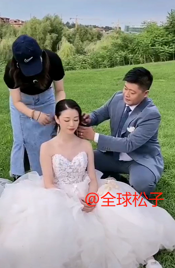 贺树峰|《乡村爱情》谢永强与娇妻拍婚纱照，小12岁娇妻少女感满满