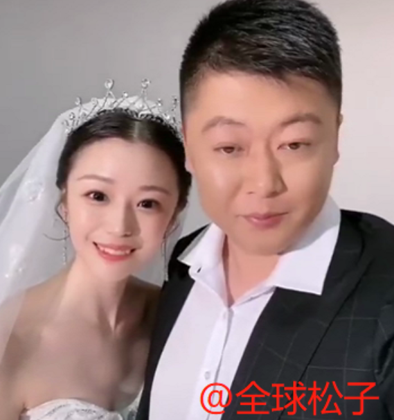 贺树峰|《乡村爱情》谢永强与娇妻拍婚纱照，小12岁娇妻少女感满满