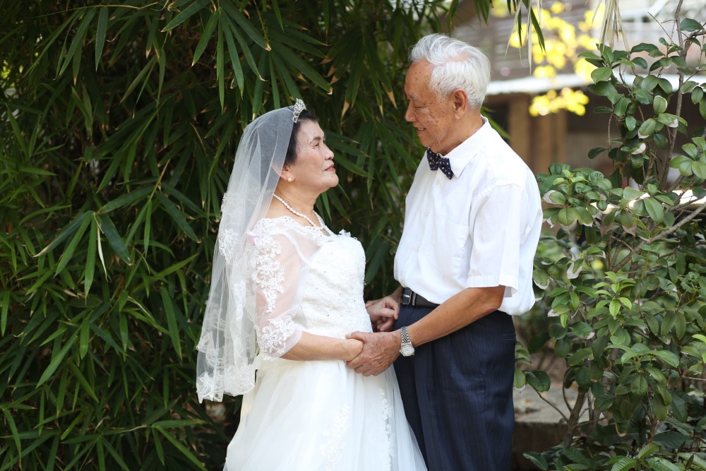 七对古稀老人玩七夕年轻人也自叹不如