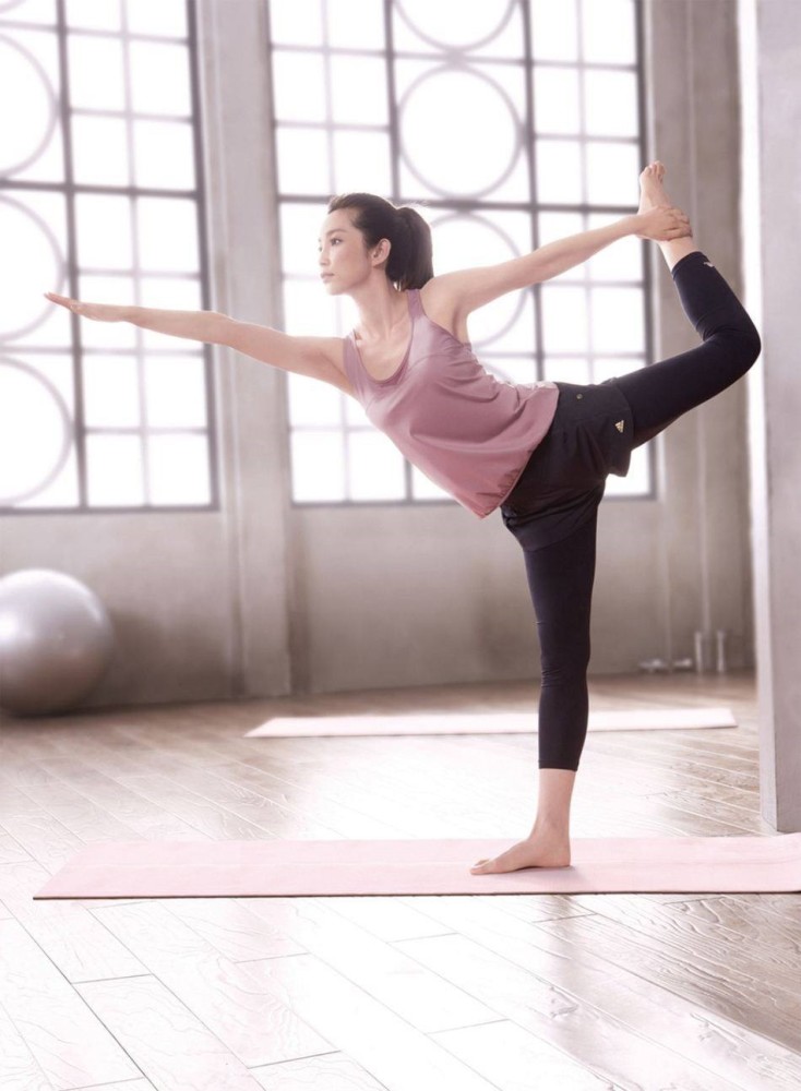 颜值身材双双在线的李冰冰,真的要奔五了?