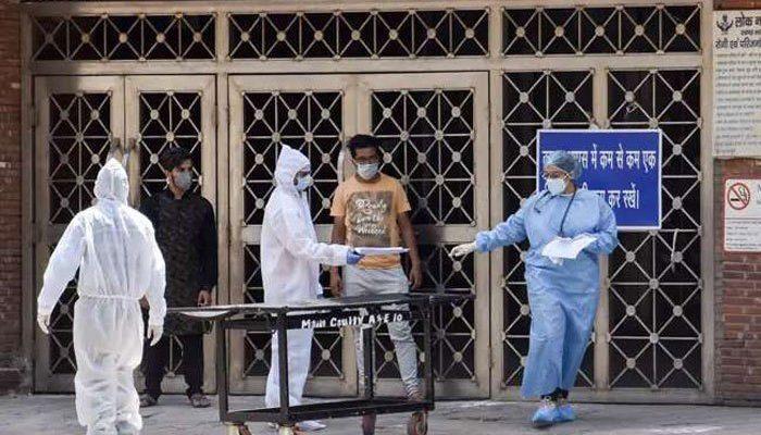 肿瘤|印度女子腹部长出100斤肿瘤，医生耗费3.5小时将其切除