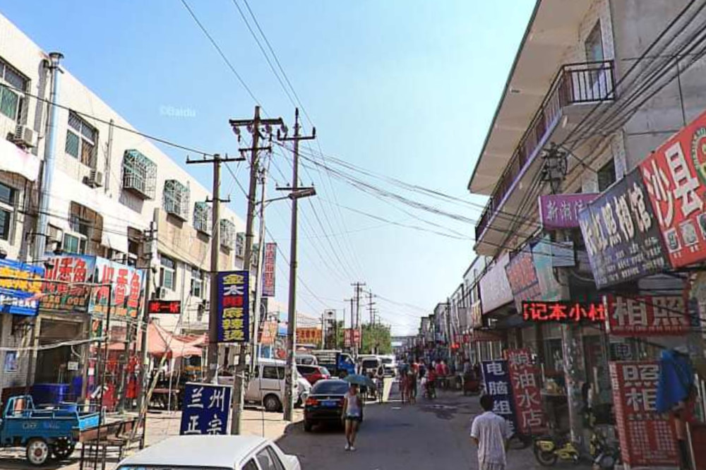 城中村|北京最困苦的城中村：街道杂乱，鱼龙混杂，却被称：年轻人的天堂