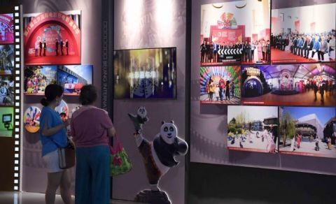 北京国际电影节|北京国际电影节十周年回顾展开展