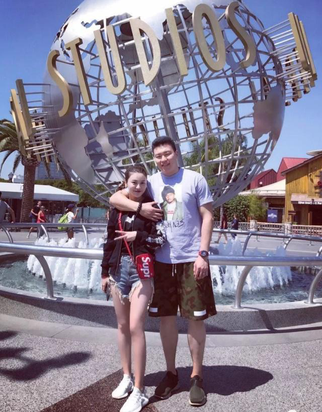 男篮李根出生篮球世家老婆为北京富豪之女家中奢侈品开销大