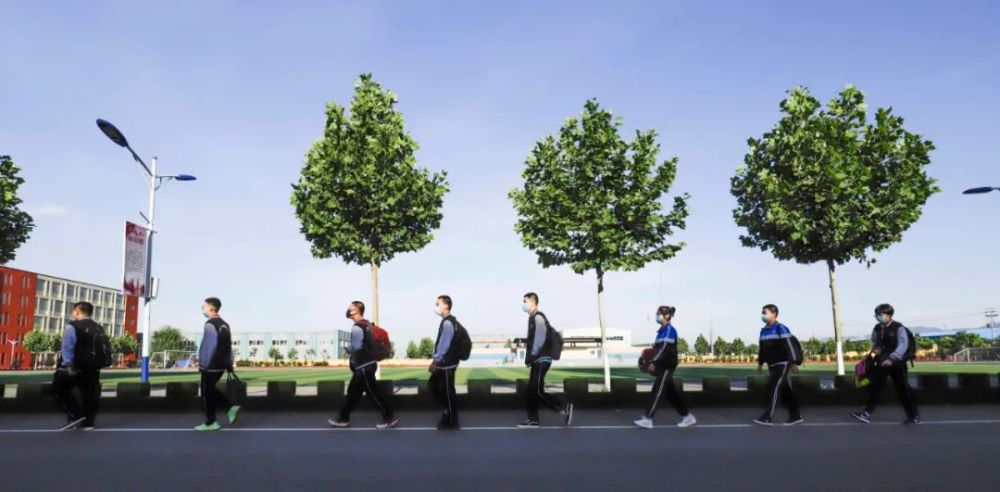 北京市教委|开学后学生校园内仍需戴口罩，北京市教委：绝非形式主义