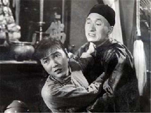 黄世仁|黄世仁、周扒皮、南霸天、刘文彩，4位恶霸中，谁才是真实人物？