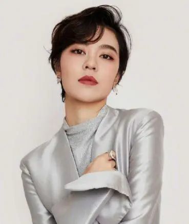 云飞 郝亚青一首《桃花红杏花白》超好听