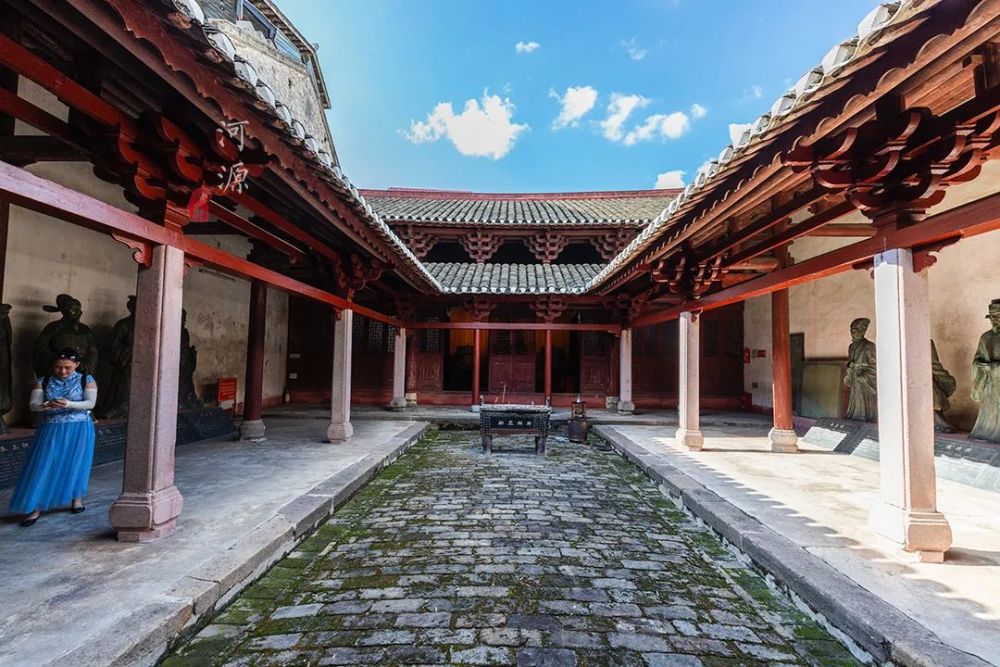 龙川考棚 所谓考棚,也被称作贡院,就是科举考试的地方,一般只有重要州