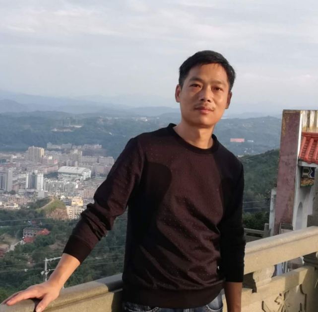 著名书画家李祥云专访