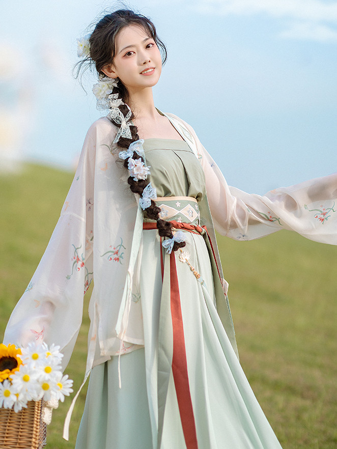 汉服|“儿子快来看漂亮的汉服小姐姐”！10岁的他一句话，却把我噎住了