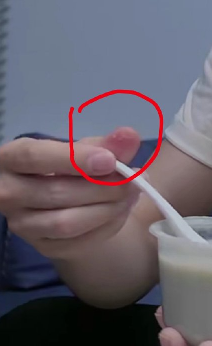 肖战|肖战动态那些暗语，粉丝看懂了，认真写观后感，做到这样也是佩服