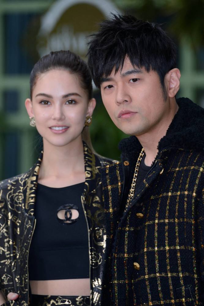 莱昂纳多·迪卡普里奥|周杰伦模仿偶像小李子，妆容表情神还原，阿信留言表示差点认错人