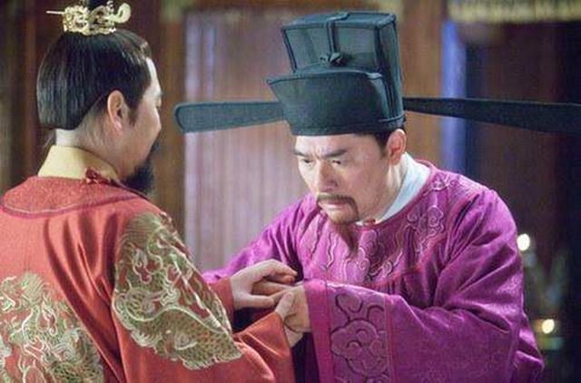 古代建筑|古代建筑历经千年都没事，现代建个围墙一下雨就坍塌？实在太讽刺