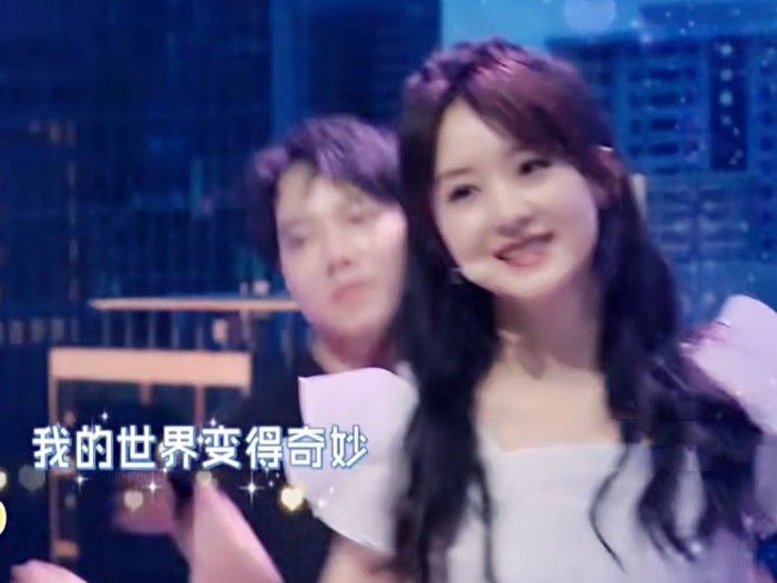 赵丽颖|赵丽颖王一博快本营业，姐弟宣传新剧霸气打歌，网友：梦回薛杉杉